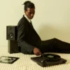 HENRY Hi-fi Turntable with Bookshelf speakers