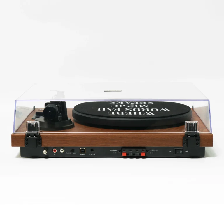 HENRY Hi-fi Turntable with Bookshelf speakers