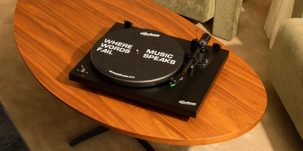 Gadhouse-mathis-turntable.png