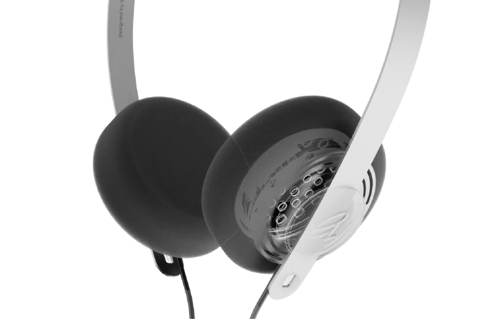 Wesley Headphones Photo