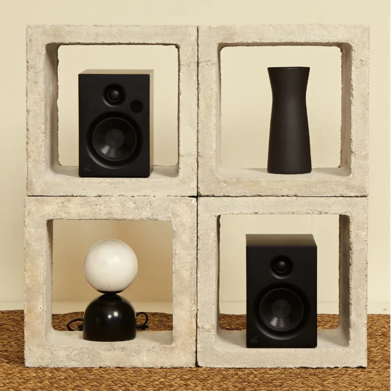 Product Image ROY Hi-Fi Bookshelf Speakers | Gadhouse