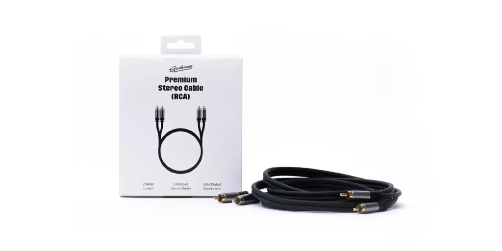 Gadhouse Premium Stereo Cable with packaging