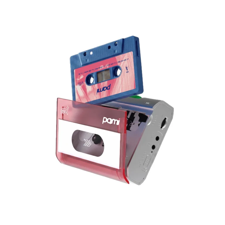 เครื่องเล่นเทปคาสเซ็ต Miko x Pami Cassette Player จาก Gadhouse